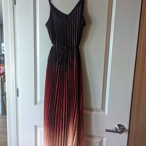 Banana republic sunset ombre satin pleated dress